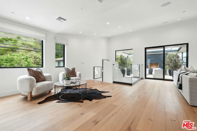 Drew Fenton | 913 N Beverly Glen Boulevard Bel Air CA | MLS: 7435670 Drew Fenton | 913 N Beverly Glen Boulevard Bel Air CA | MLS: 7435670