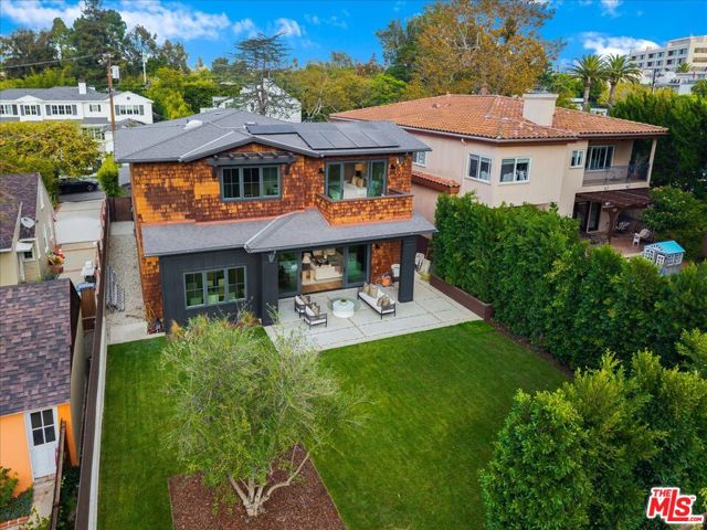 4 Bed Home for Sale in Los Angeles, California
