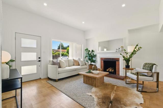 1016 Patricia Avenue, San Mateo CA: https://media.crmls.org/mediaz/dd65ec20-2aae-4159-8de4-963d341b9282.jpg