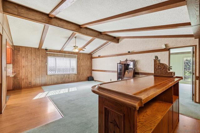 275 S Worthington St, Spring Valley CA: https://media.crmls.org/mediaz/dd6601e2-f04f-4c84-abd1-ea5dabc06dbf.jpg