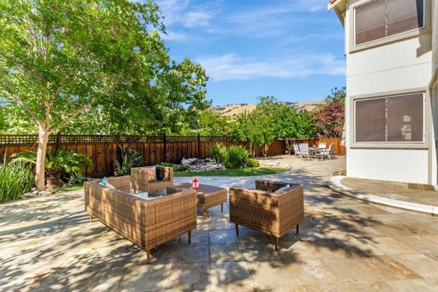 4793 Tuscany Circle, San Jose CA: https://media.crmls.org/mediaz/dd6637b4-719c-4d21-910f-110c5aaa094e.jpg