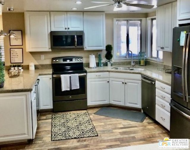 73401 Palm Greens, Palm Desert CA: https://media.crmls.org/mediaz/dd684abe-46f4-4ebe-beda-22250dd60470.jpg