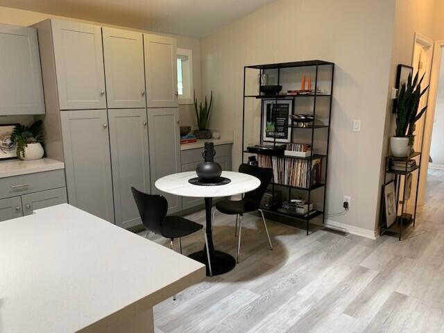 31 Paseo Laredo North, Cathedral City CA: https://media.crmls.org/mediaz/dd6864b2-f8e1-4ce5-b66b-4708c76291bc.jpg