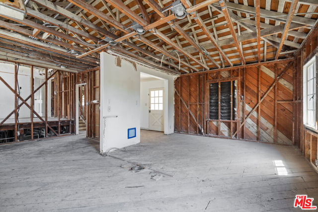 10321 Northvale Road photo 7