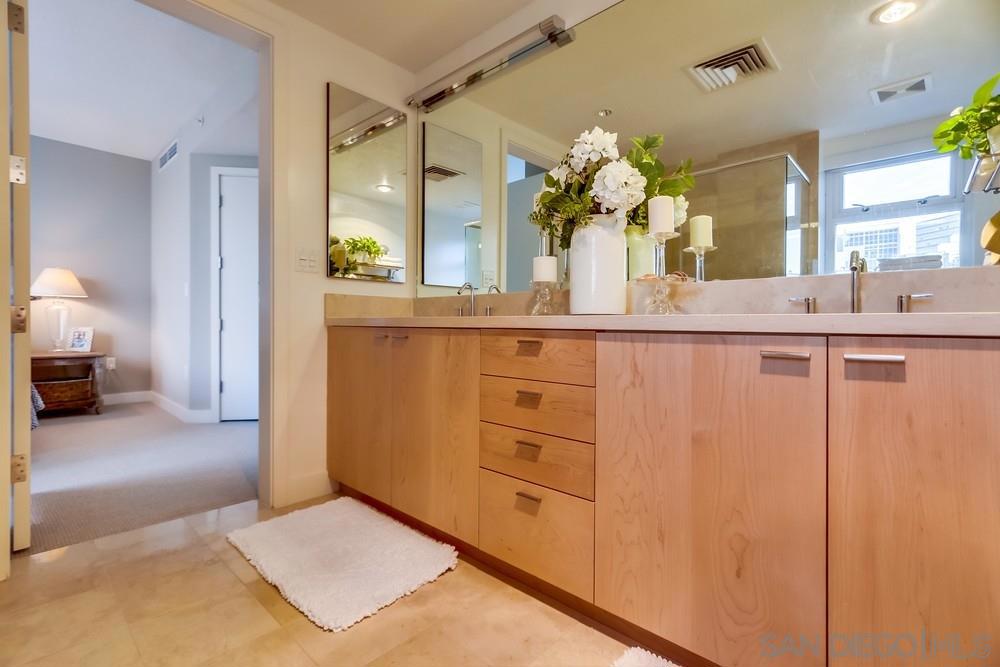 1205 Pacific - photo 13