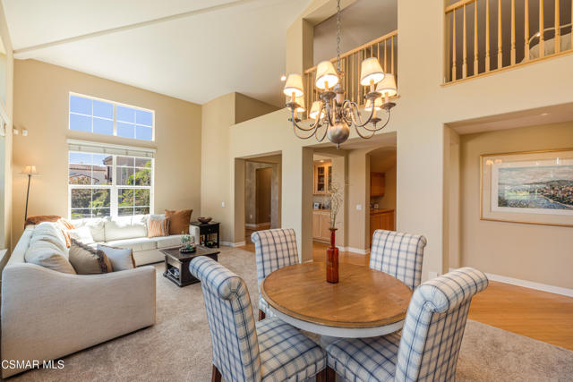 3249 Springbrook Street, Thousand Oaks CA: https://media.crmls.org/mediaz/dd6a154f-89f2-4467-8154-3efea09f9615.jpg