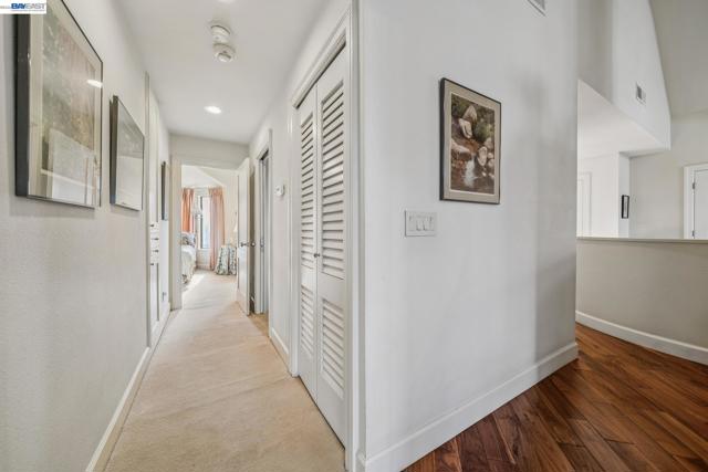 Image 36 of 44 For 9 Regulus Court