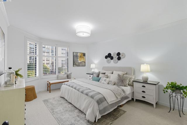 156 Lombard St, San Francisco CA: https://media.crmls.org/mediaz/dd6b40a6-5b6e-4c07-afba-c60ebe2283f2.jpg