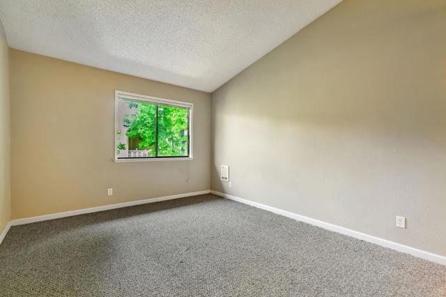 1440 Alma Loop, San Jose CA: https://media.crmls.org/mediaz/dd6c2110-e547-45f3-bb91-f9721dc1fb90.jpg