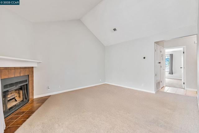 771 Center Ave, Martinez CA: https://media.crmls.org/mediaz/dd6cc0ff-68df-4263-995c-54d29217e846.jpg