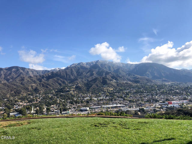 9670 Crystal View Dr., Tujunga CA: https://media.crmls.org/mediaz/dd6d6ca7-01f6-4191-896c-c15ab8bfc234.jpg