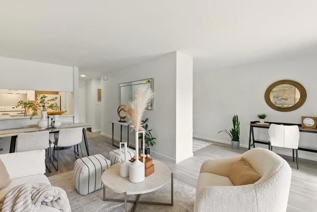 707 Fathom Drive, San Mateo CA: https://media.crmls.org/mediaz/dd6d7f27-d99c-4994-9ba1-23ad95cb8688.jpg