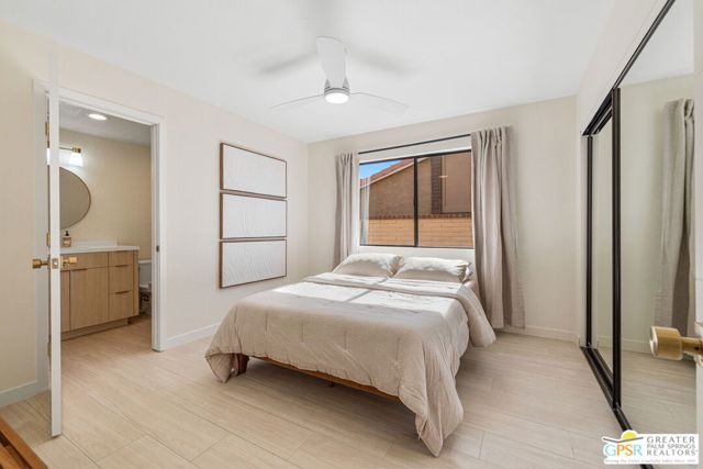 6 Joya Drive, Palm Desert CA: https://media.crmls.org/mediaz/dd6db309-6cf6-4e35-b20a-0157f3e476d9.jpg