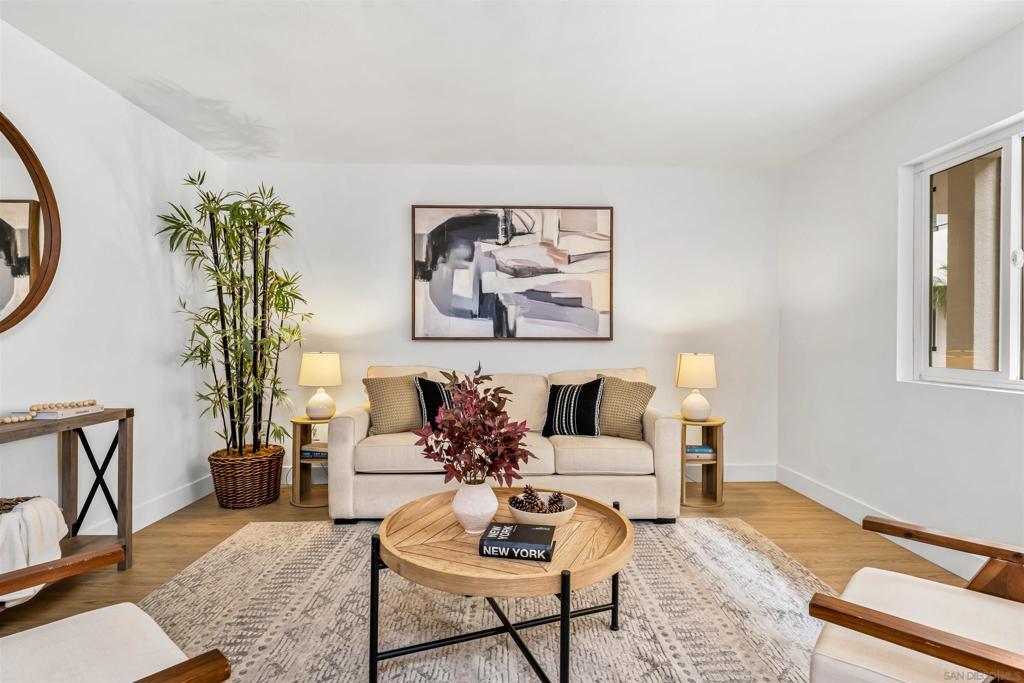 1030 Robinson Ave - photo 11