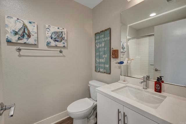1570 Vista Del Mar Way, Oceanside CA: https://media.crmls.org/mediaz/dd6eaa54-e744-4015-a0c7-8d1eacb59f31.jpg