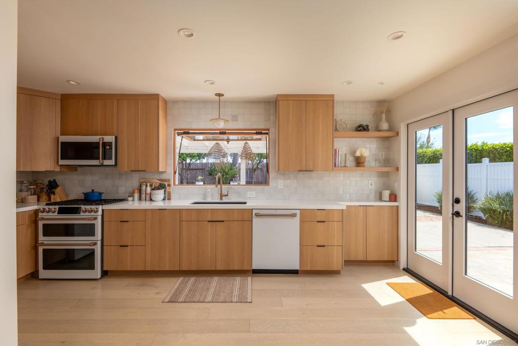 3124 Haidas - photo 6