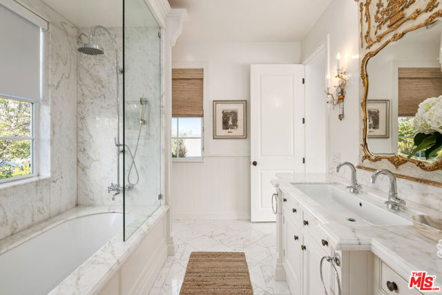 28870 Hampton Place, Malibu CA: https://media.crmls.org/mediaz/dd71a92b-b254-4a4e-af23-8e83fcee03ab.jpg