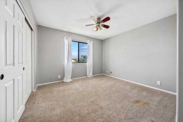 81064 Jessica Way, Indio CA: https://media.crmls.org/mediaz/dd72596b-2c20-431f-803d-6492baf6b6cb.jpg