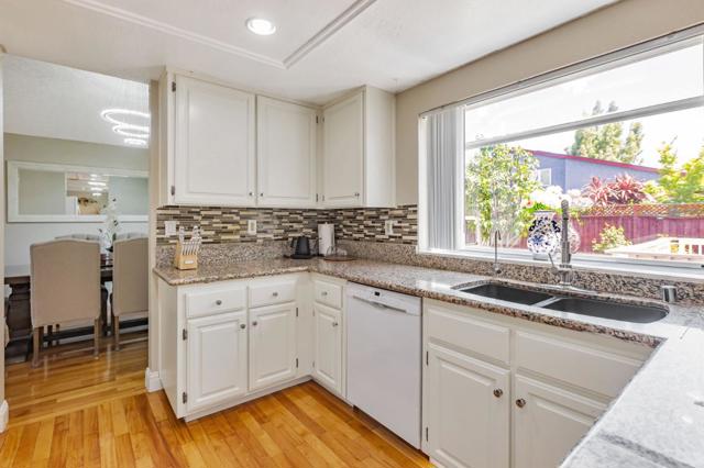 5769 Barnswell Way, San Jose CA: https://media.crmls.org/mediaz/dd73735c-a4e9-4c09-9eda-2279a16d9096.jpg