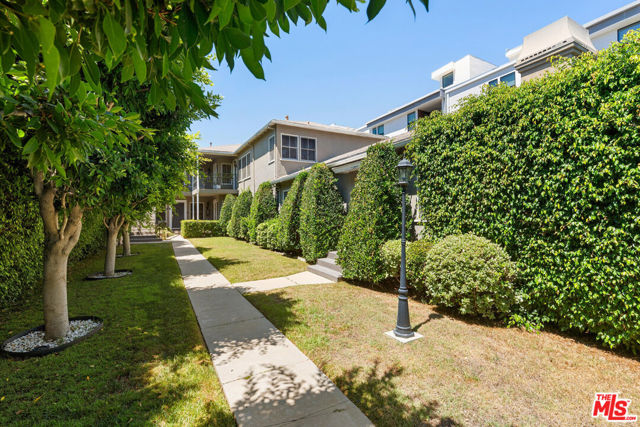 805 Mccadden Place, Los Angeles, California 90038, ,Multi-Family,For Sale,Mccadden,24430625