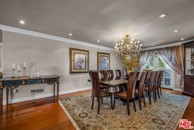 Drew Fenton | 10810 Via Verona Street Los Angeles CA | MLS: 7631190 Drew Fenton | 10810 Via Verona Street Los Angeles CA | MLS: 7631190