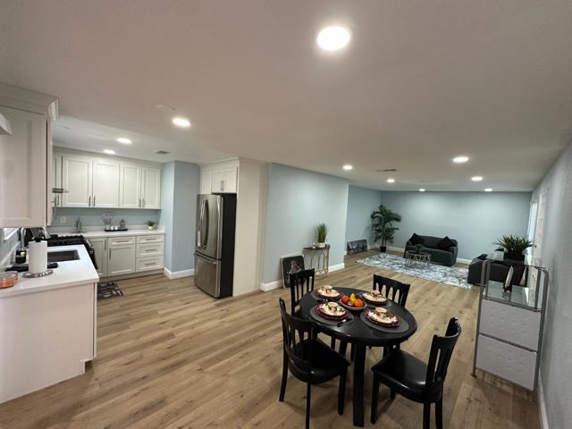 972 Woodrow Street, Lodi CA: https://media.crmls.org/mediaz/dd76ae1a-1cdf-477d-a480-b8b58f8e3ab3.jpg