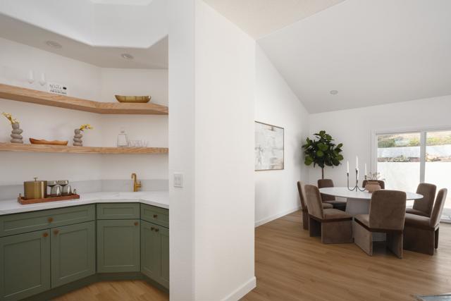 4630 Pannonia Rd, Carlsbad CA: https://media.crmls.org/mediaz/dd7712e4-3a94-4d9b-9944-9d527efce2e9.jpg