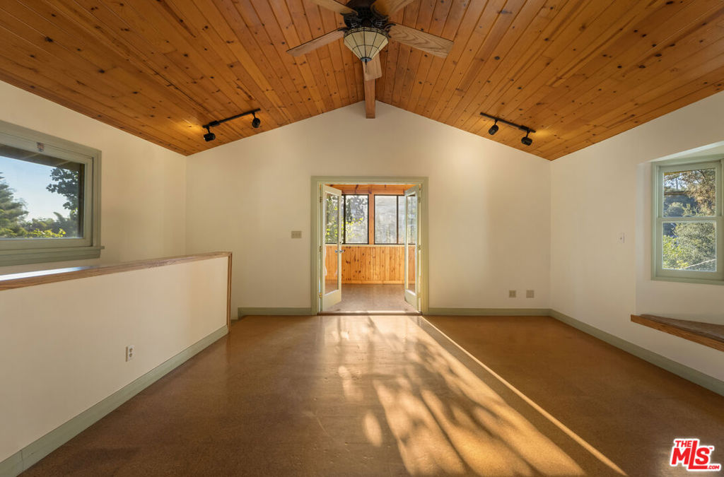 MLS #26856335 image #22