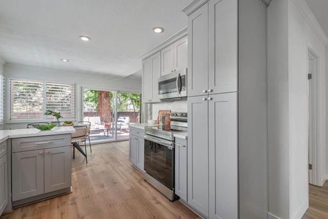 1026 Fox Meadow Way, Concord CA: https://media.crmls.org/mediaz/dd791b10-e144-4d76-aa89-2a88034e63ee.jpg