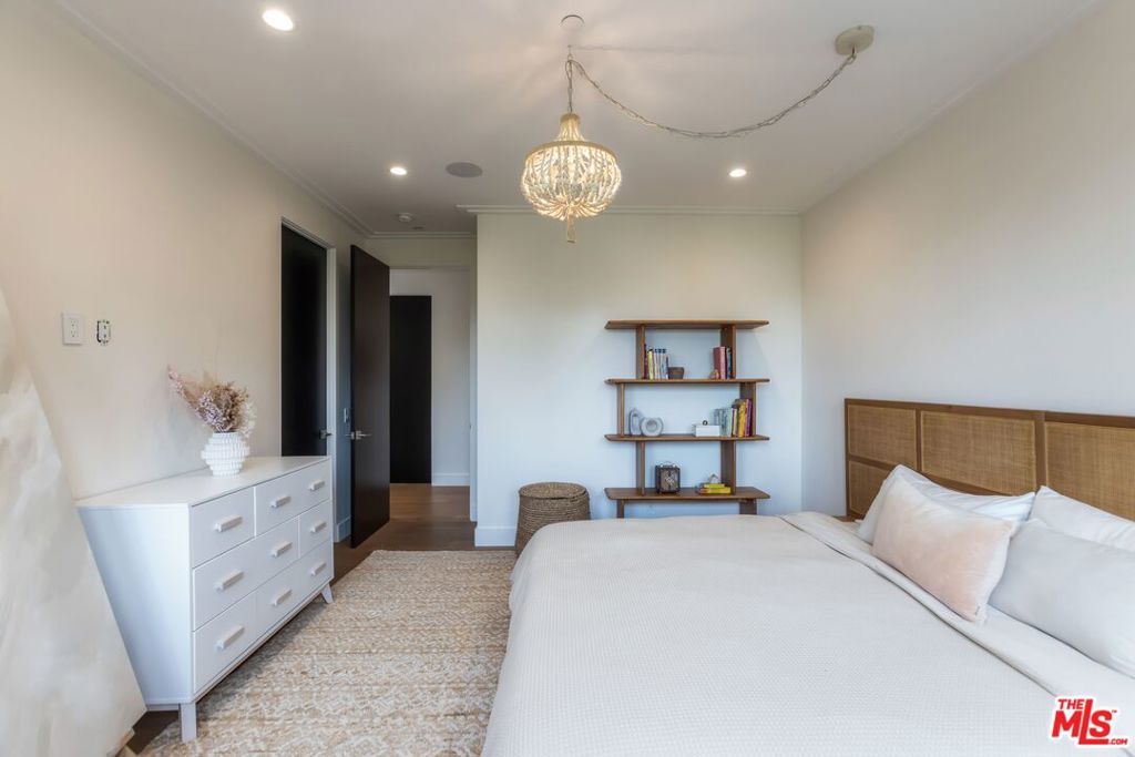 MLS #26883983 image #44