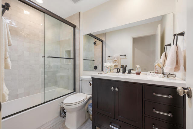 72620 Rolling Knoll Drive, Palm Desert, CA 92260