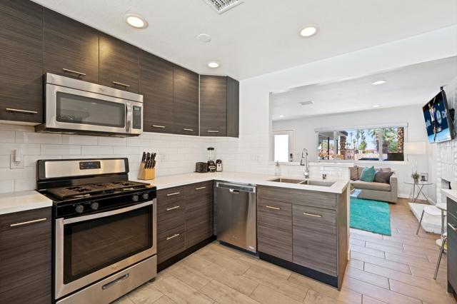 74135 Candlewood Street, Palm Desert CA: https://media.crmls.org/mediaz/dd7ae3a1-4aa1-4ded-bf3f-8b31352d5ecd.jpg