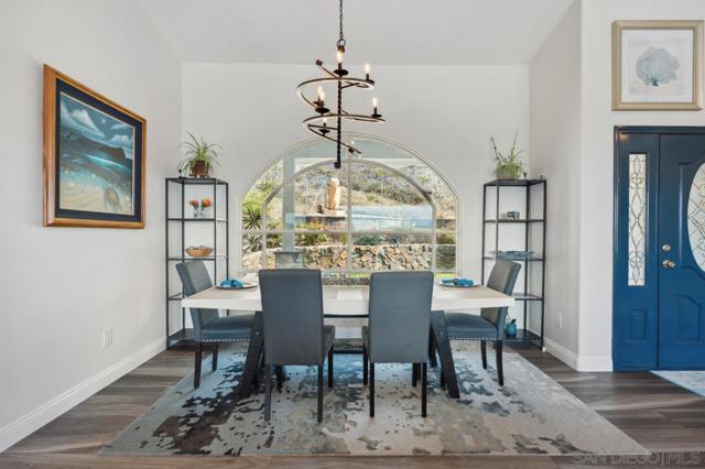 9420 Crest Drive, Spring Valley CA: https://media.crmls.org/mediaz/dd7b313c-384f-4edb-a4f7-0c2a9eaf3c36.jpg