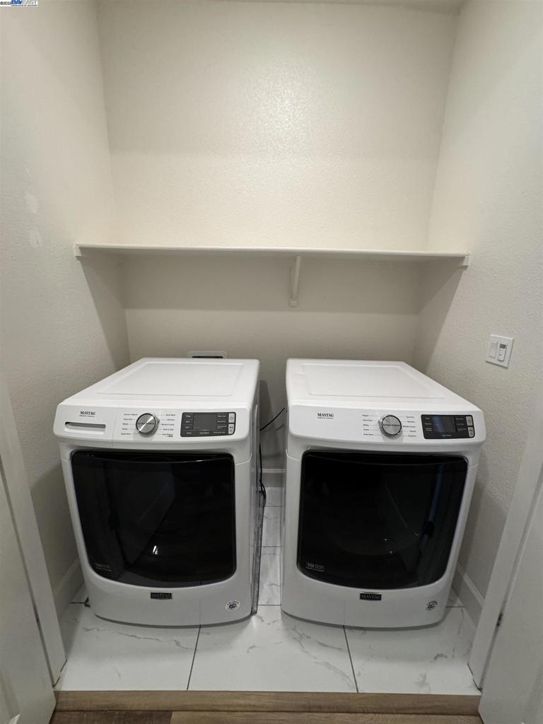 https://media.crmls.org/mediaz/dd7c8dcd-1c28-4df6-b878-366defa38e16.jpg?preset=X-Large