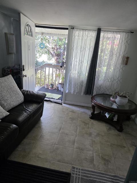 Detail Gallery Image 7 of 19 For 12970 Highway 8 Business #126,  El Cajon,  CA 92021 - 3 Beds | 2 Baths