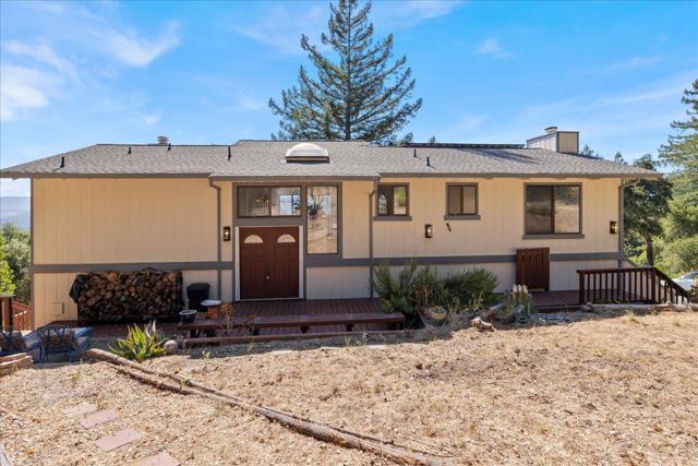 25435 Hutchinson Road, Los Gatos CA: https://media.crmls.org/mediaz/dd7d50dd-4c3f-4946-be19-6da8f9d14549.jpg