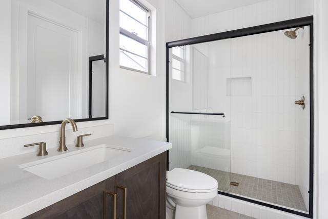 7379 Ailes Court, Gilroy CA: https://media.crmls.org/mediaz/dd7e21d8-0f2e-4d61-a306-9e331754587f.jpg