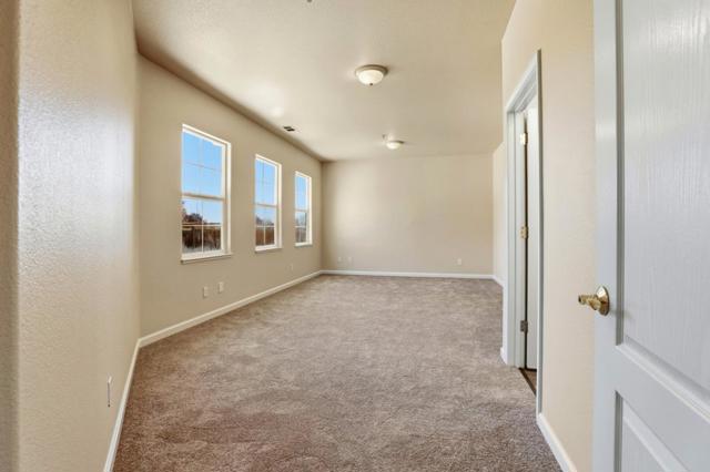 Image 26 of 44 For 631 Elm Avenue