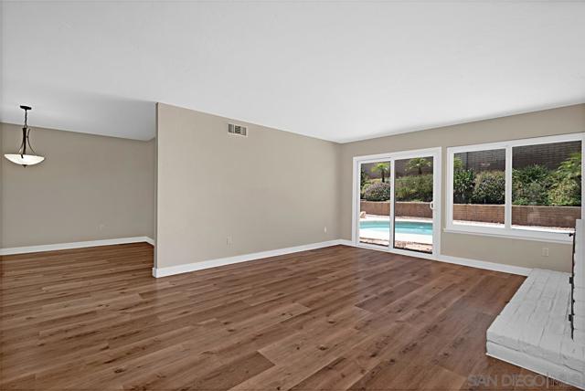 Image 4 of 29 For 18172 Sencillo Dr