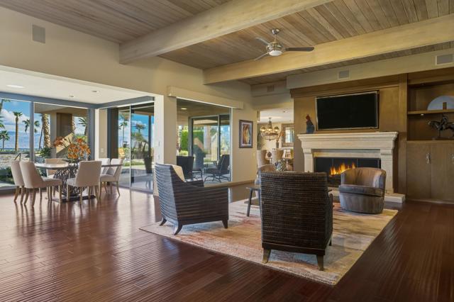 70150 Thunderbird Road, Rancho Mirage CA: https://media.crmls.org/mediaz/dd807cd6-721d-45c6-8d04-b7be1e518331.jpg