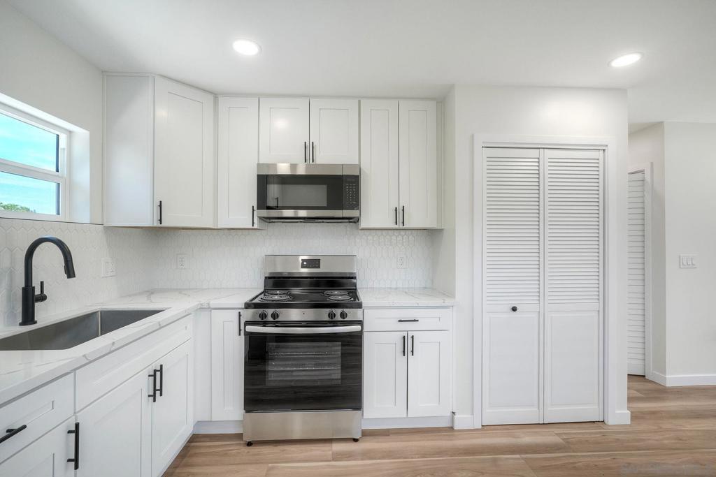 1923 Felicita Road - photo 8