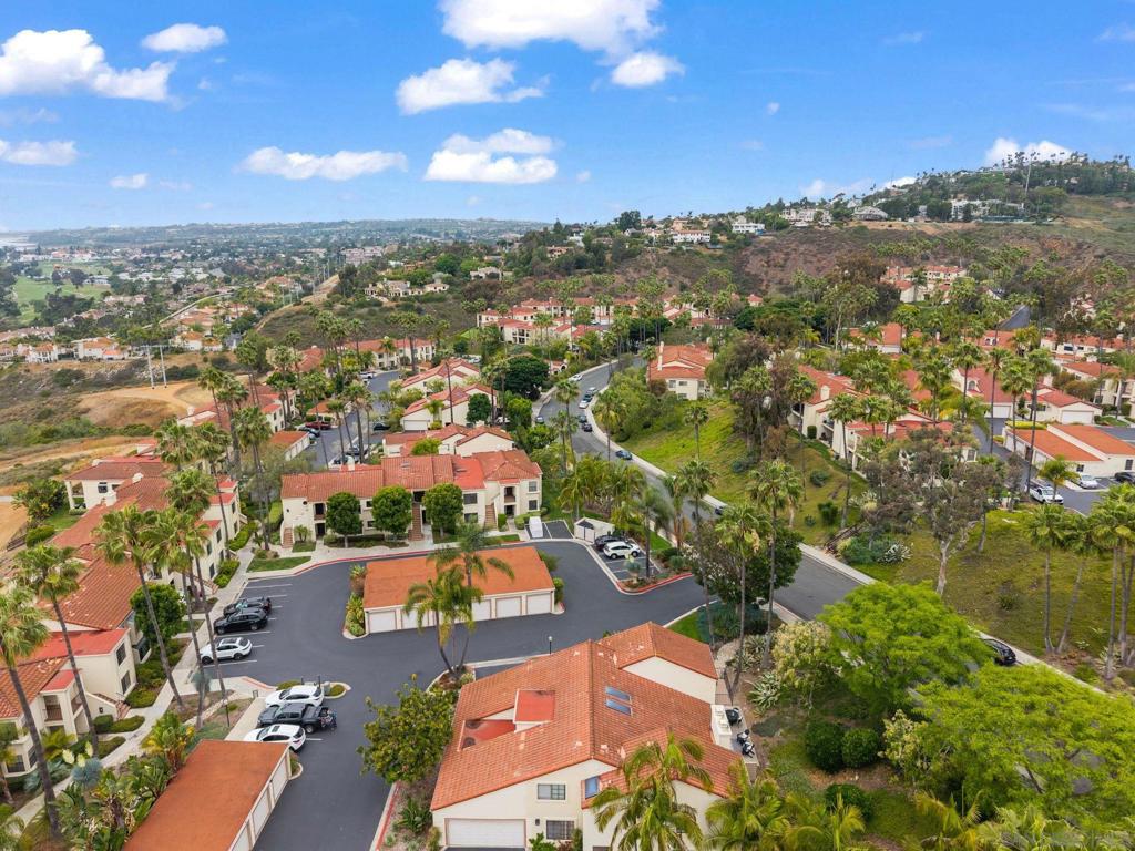 MLS #250029701SD img 33