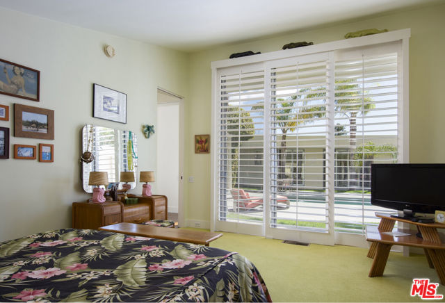 526 Crocker Sperry Drive, Montecito CA: https://media.crmls.org/mediaz/dd816e19-204a-445a-afc8-3720b1c63a83.jpg