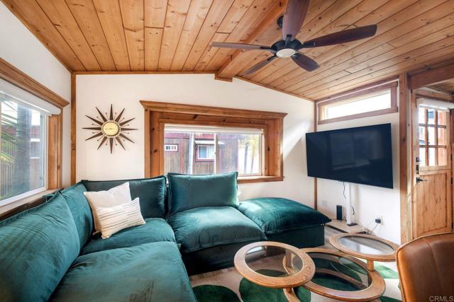 Detail Gallery Image 6 of 28 For 123 Jasper St #35,  Encinitas,  CA 92024 - 2 Beds | 1 Baths