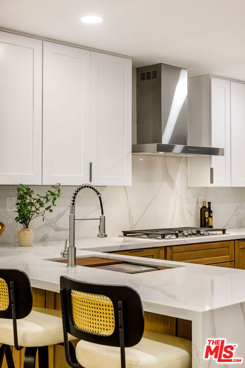 4804 La Villa Marina, Marina del Rey CA: https://media.crmls.org/mediaz/dd81da87-a40b-44aa-b93b-a11e61f00081.jpg