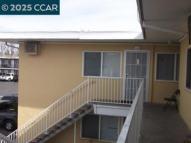 1750 Diane Ct, Concord CA: https://media.crmls.org/mediaz/dd82d716-d23f-45e5-9c00-503b083a19f3.jpg