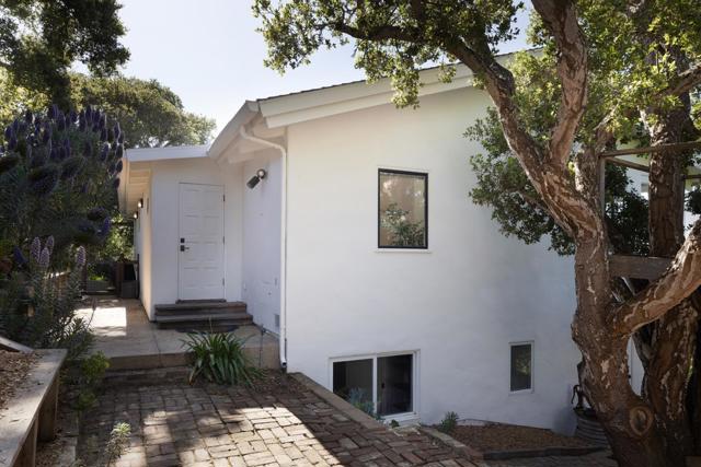 26282 Atherton Drive, Carmel CA: https://media.crmls.org/mediaz/dd853bf6-6d57-4fa0-a97f-44711b4716c5.jpg