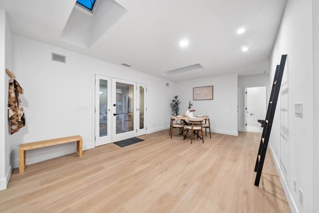 5975 N Nagel Street, La Mesa CA: https://media.crmls.org/mediaz/dd865f48-58c3-48ab-a58c-0de6241837d4.jpg