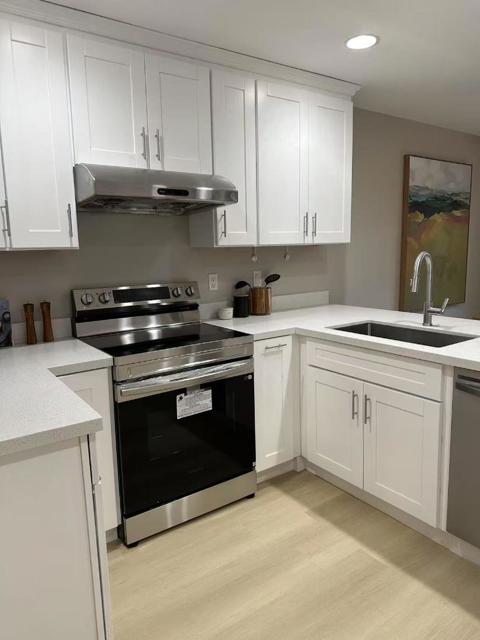 405 Colony Knoll Drive, San Jose CA: https://media.crmls.org/mediaz/dd86e0a5-578a-4c07-af0c-e41917f8347f.jpg