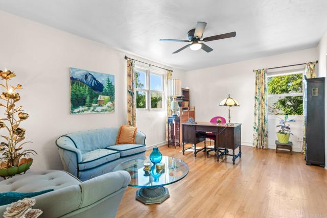 Detail Gallery Image 10 of 73 For 5036 Litchfield Rd, San Diego,  CA 92116 - 3 Beds | 2 Baths